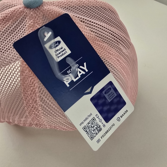 NWT Bronco Rainbow Trucker Hat Ivory Pink Blue - Picture 7 of 11